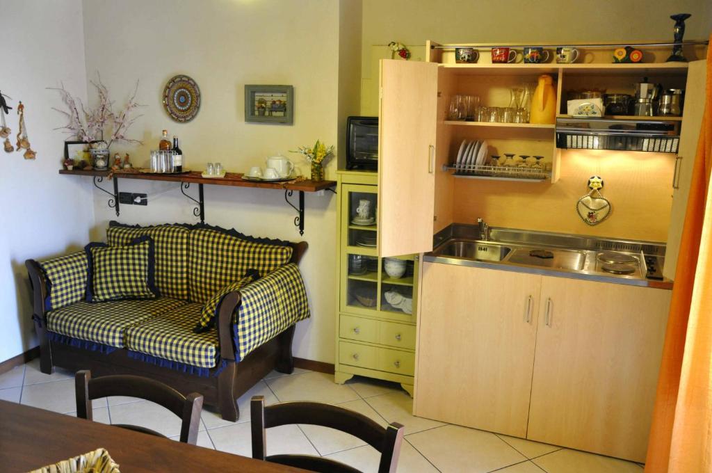Bed and Breakfast Casa Al Centro Storico Nicolosi Exterior foto