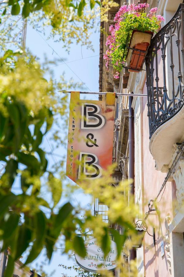 Bed and Breakfast Casa Al Centro Storico Nicolosi Exterior foto